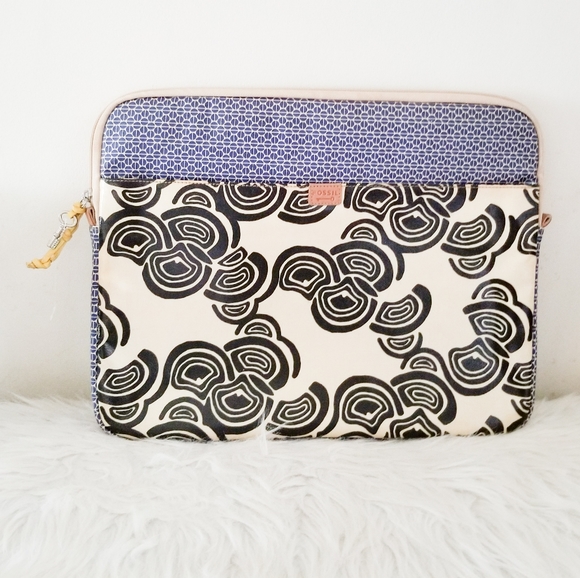 Handbags - Fossil tote for office laptop